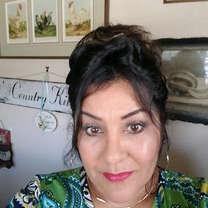 Meet your Posher, Catherine